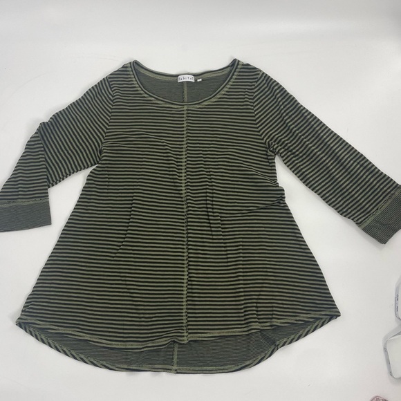 Habitat Olive Green and Black Stripe‎ Cotton V-Neck Relaxed Tunic Top Large - Picture 2 of 9